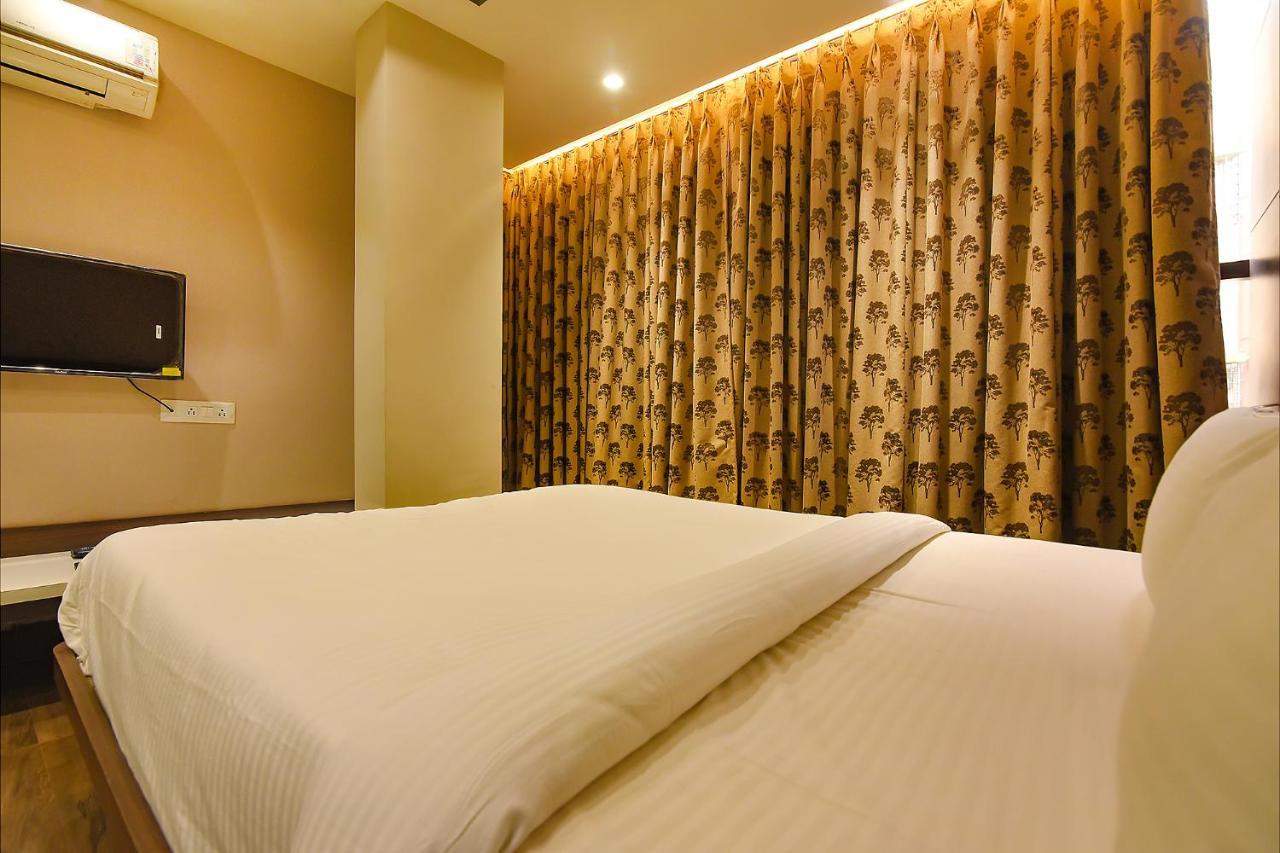 Fabhotel Eros 282 - Nr Sreebhumi Calcutta Buitenkant foto